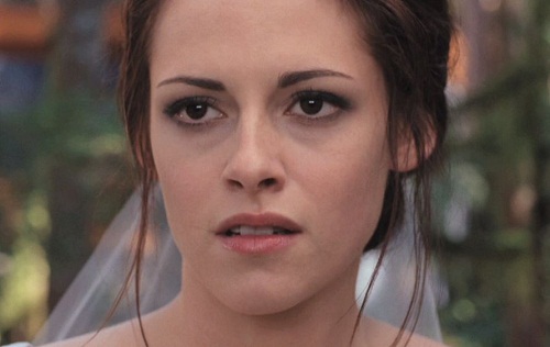 kristen-stewart-as-bella-in-breaking-dawn